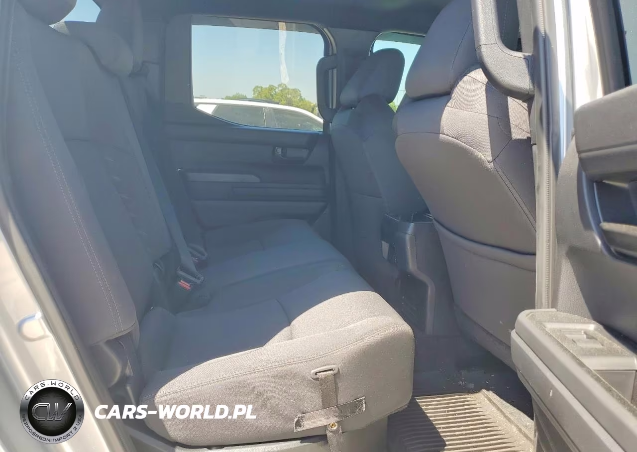 2025 Toyota Tacoma Sr VIN:3TYKD5HN6ST037388 - 10
