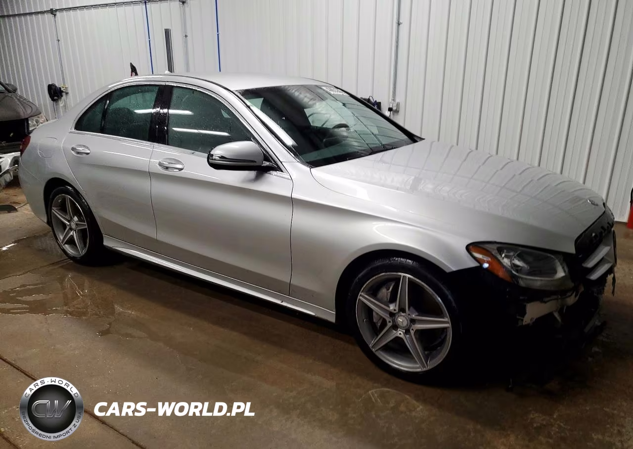 2016 Mercedes-Benz C 300 4Matic VIN:55SWF4KB7GU140572 - 4
