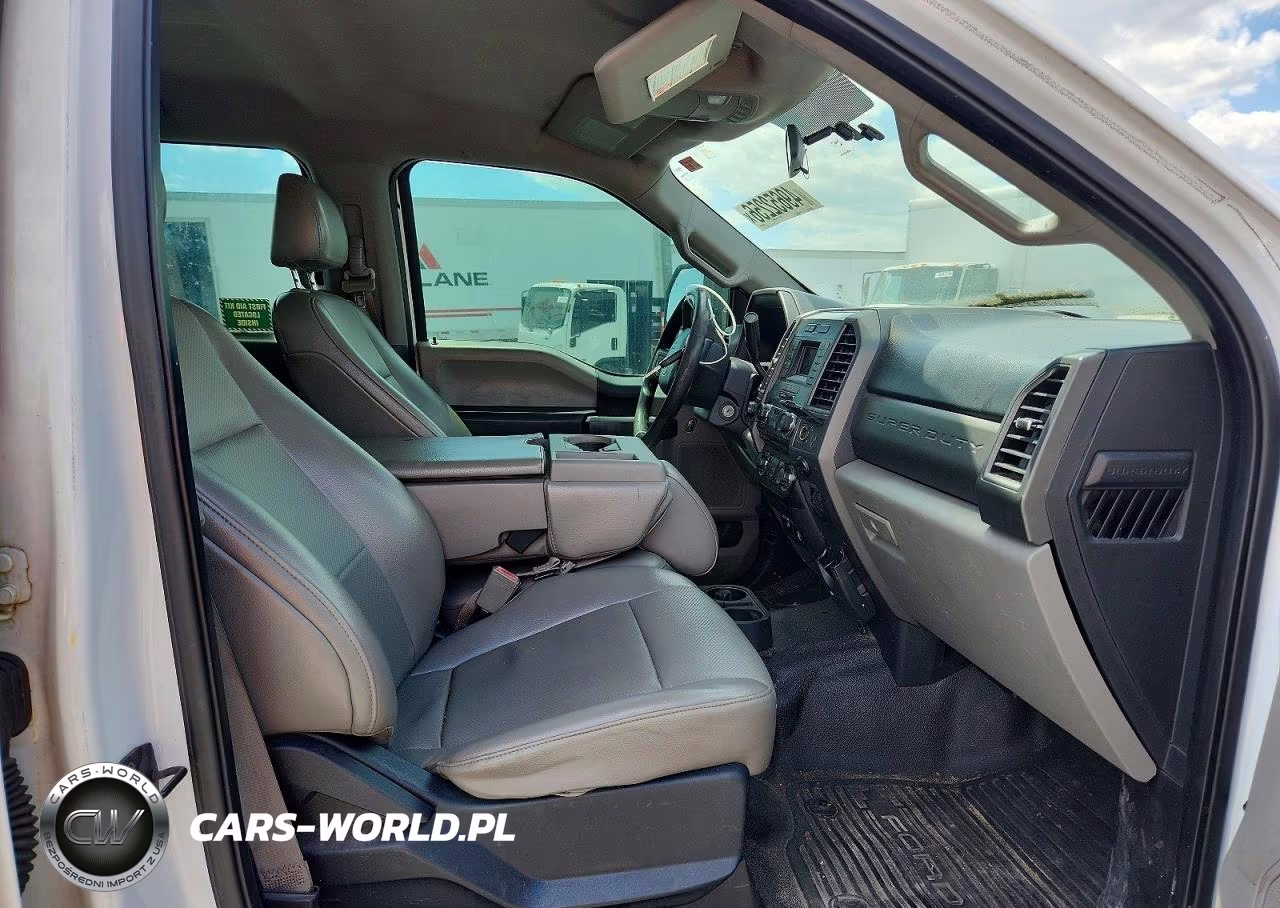 2018 Ford F250 Super Duty VIN:1FT7W2BT5JEB94934 - 5