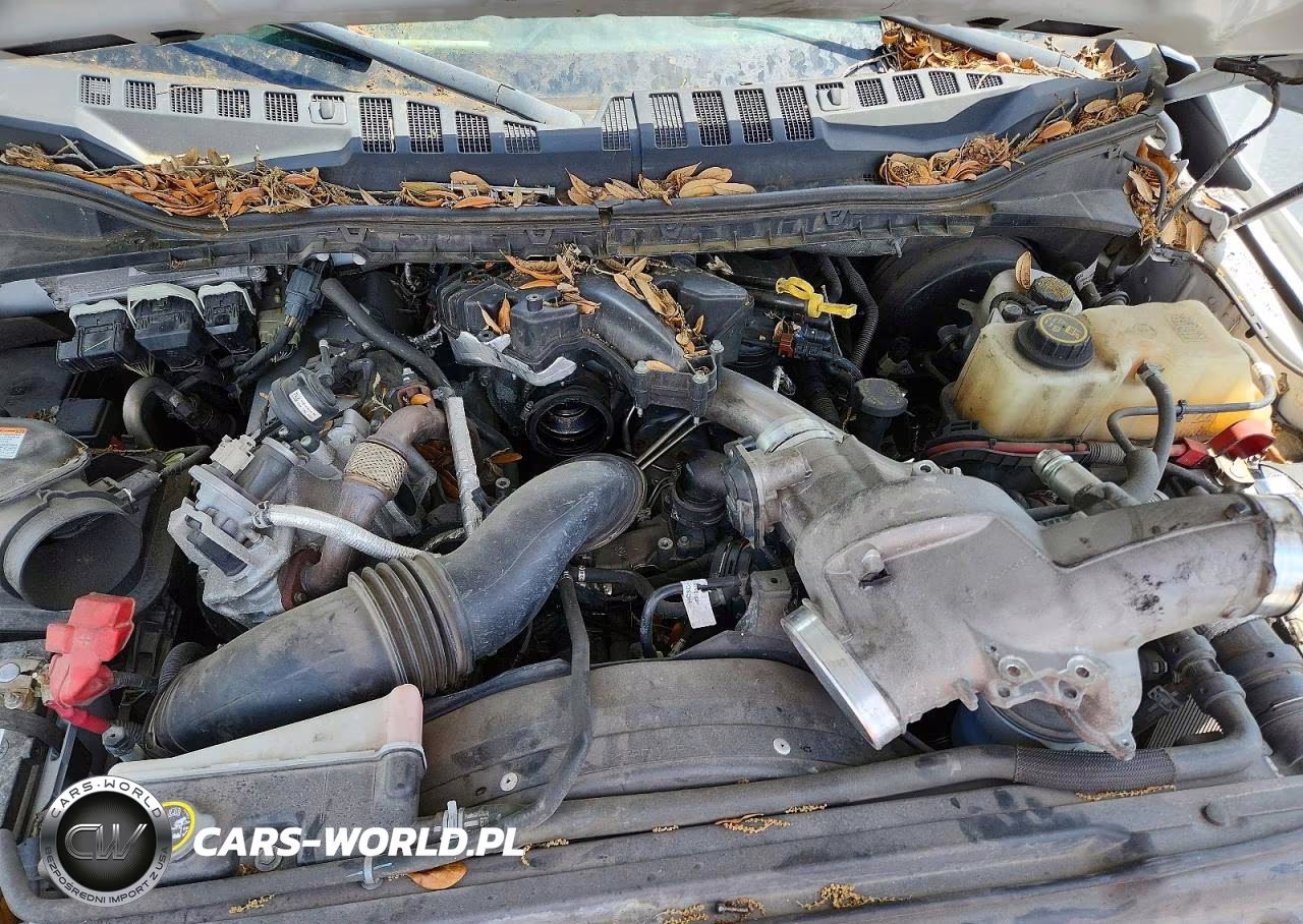 2018 Ford F250 Super Duty VIN:1FT7W2BT5JEB94934 - 9