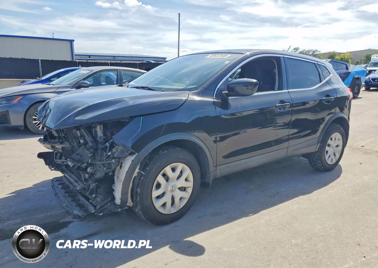 2020 Nissan Rogue Sport S