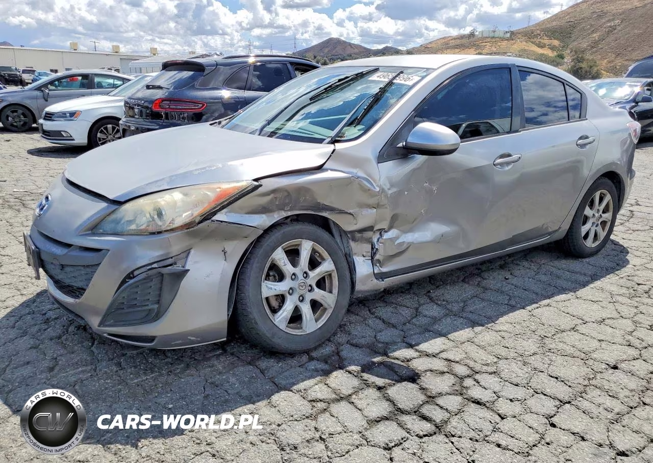 2011 Mazda 3 I