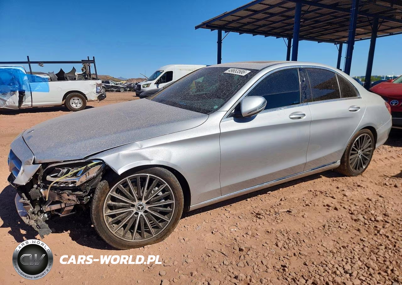 2020 Mercedes-Benz C 300
