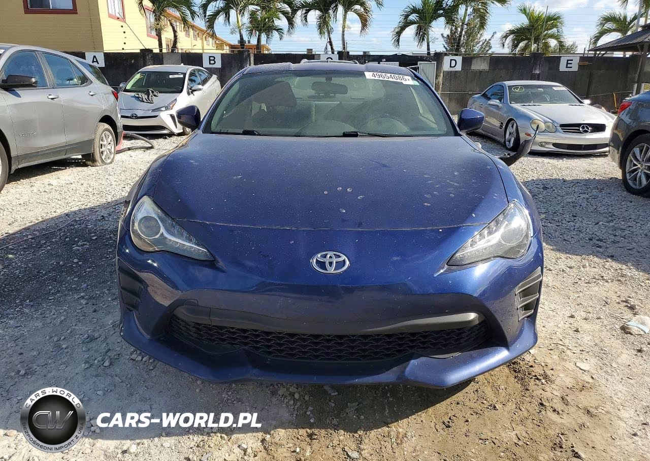 2017 Toyota 86 Base VIN:JF1ZNAA1XH9705973 - 5