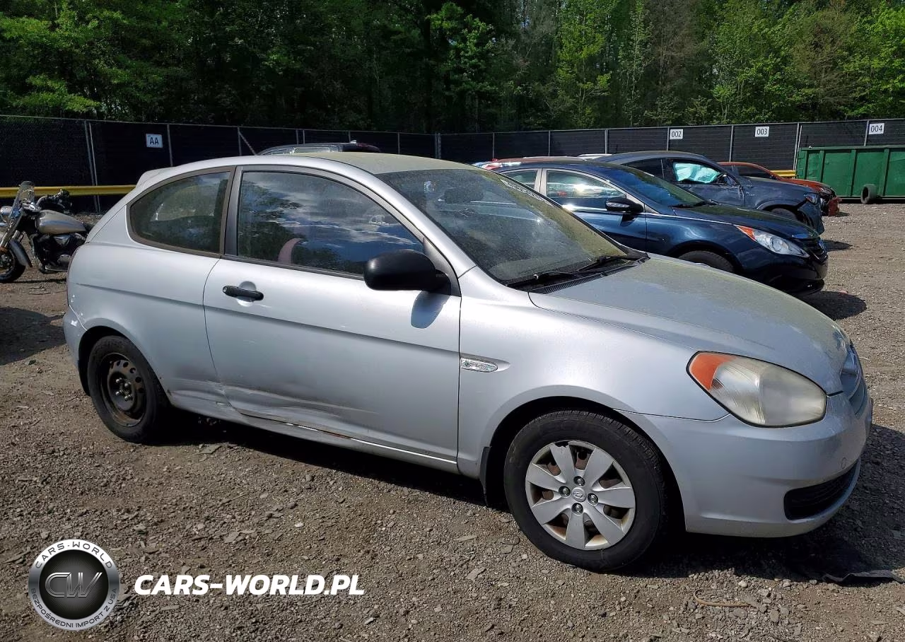 2010 Hyundai Accent Blue VIN:KMHCM3AC5AU150445 - 4