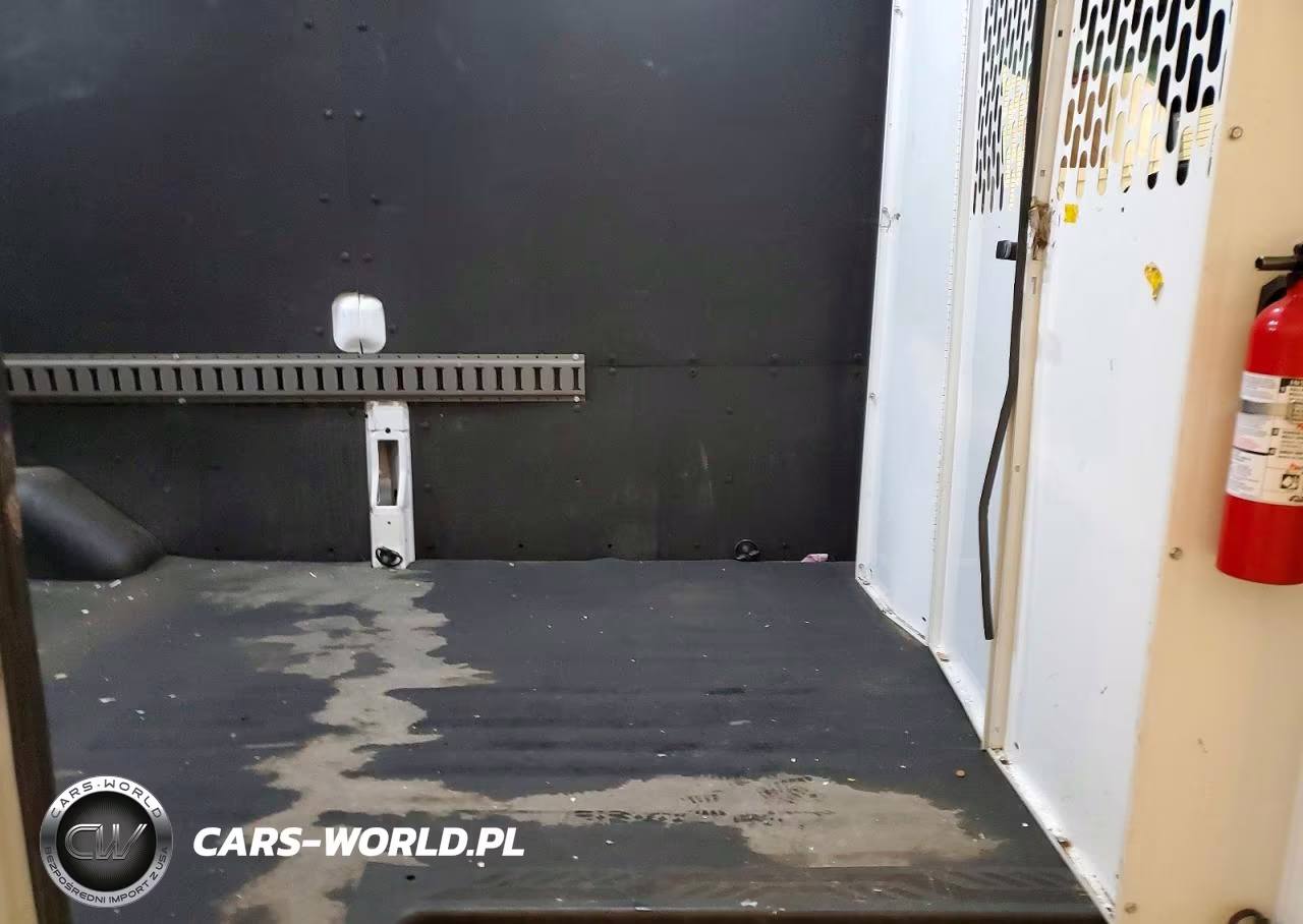 2022 Ford Transit VIN:1FTBR3X84NKA76554 - 11