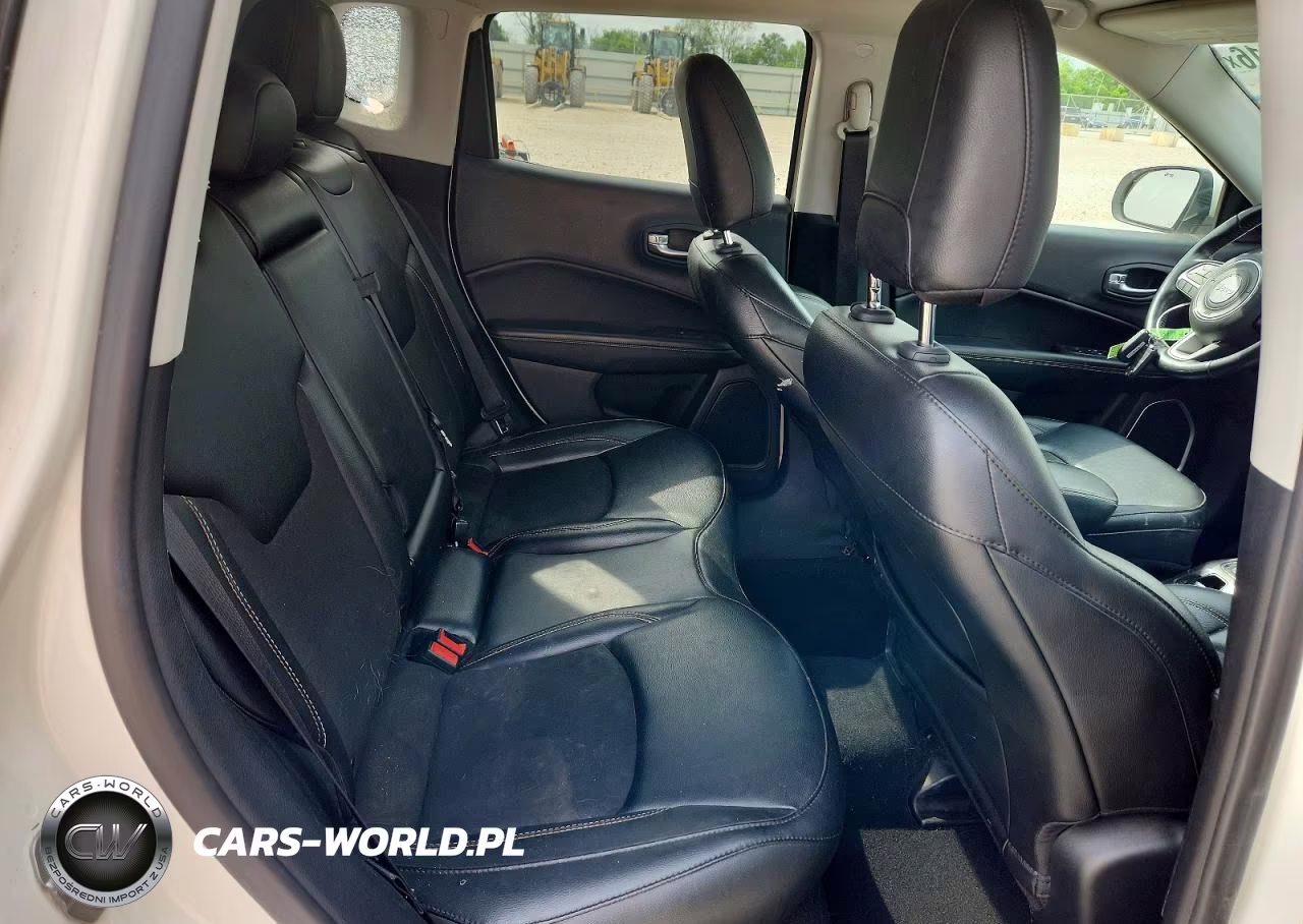 2020 Jeep Compass Latitude VIN:3C4NJCBB1LT230074 - 11