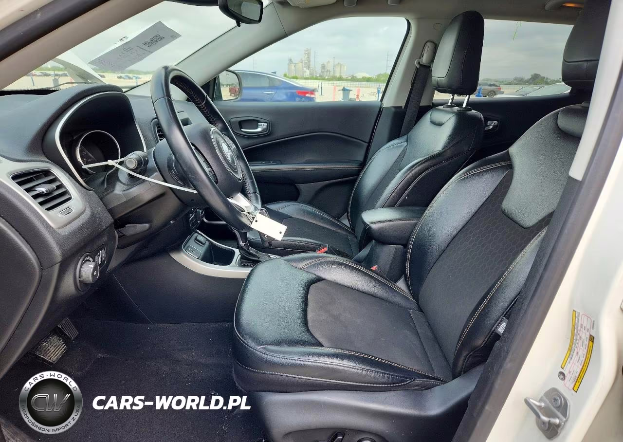 2020 Jeep Compass Latitude VIN:3C4NJCBB1LT230074 - 7