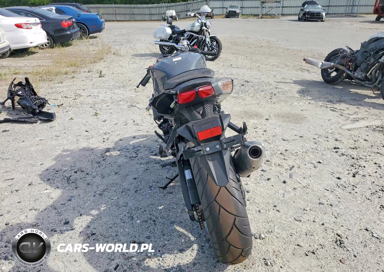 2025 Suzuki Gsx-R600 VIN:JS1GN7FA2S7100579 - 4