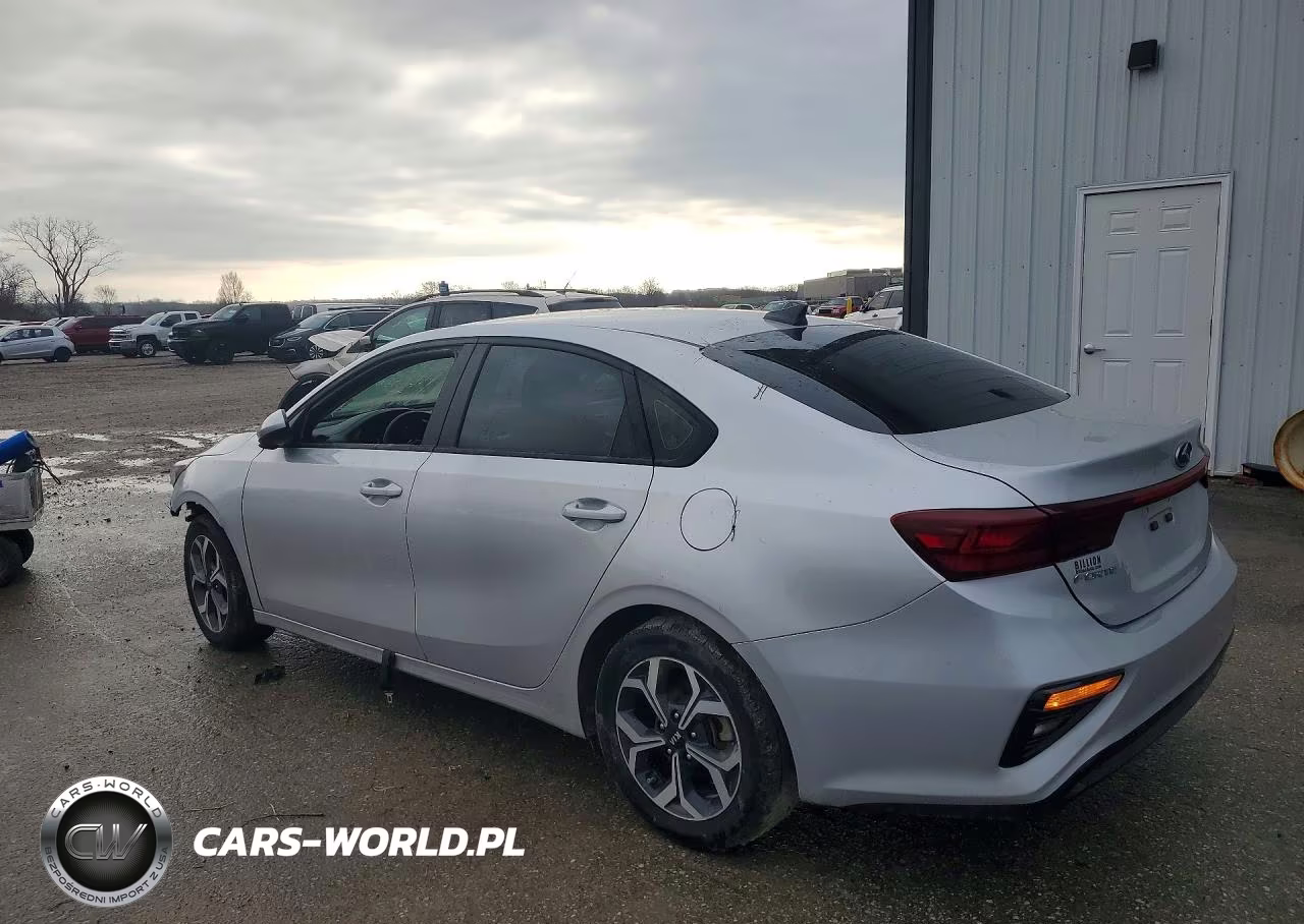 2021 Kia Forte Lxs VIN:3KPF24AD3ME335991 - 2