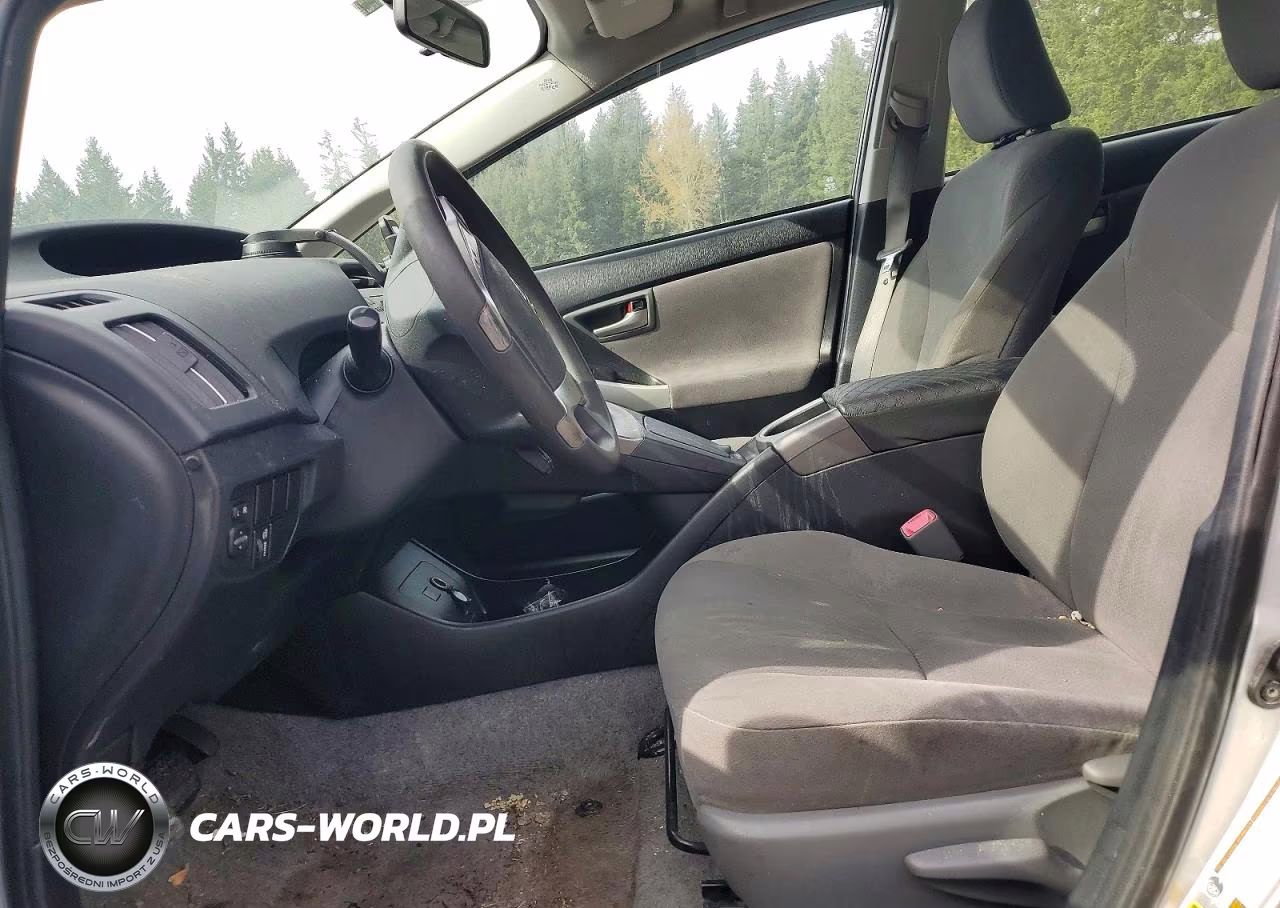 2012 Toyota Prius Two VIN:JTDKN3DU7C5460367 - 7