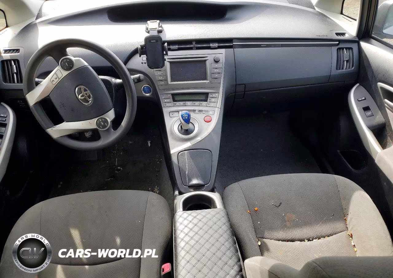 2012 Toyota Prius Two VIN:JTDKN3DU7C5460367 - 8