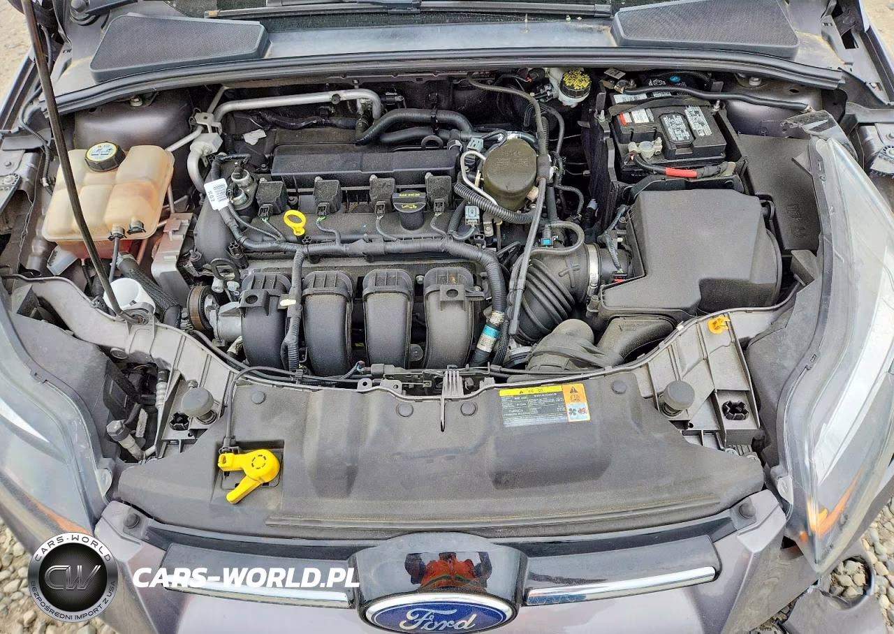 2012 Ford Focus Titanium VIN:1FAHP3J22CL379270 - 11