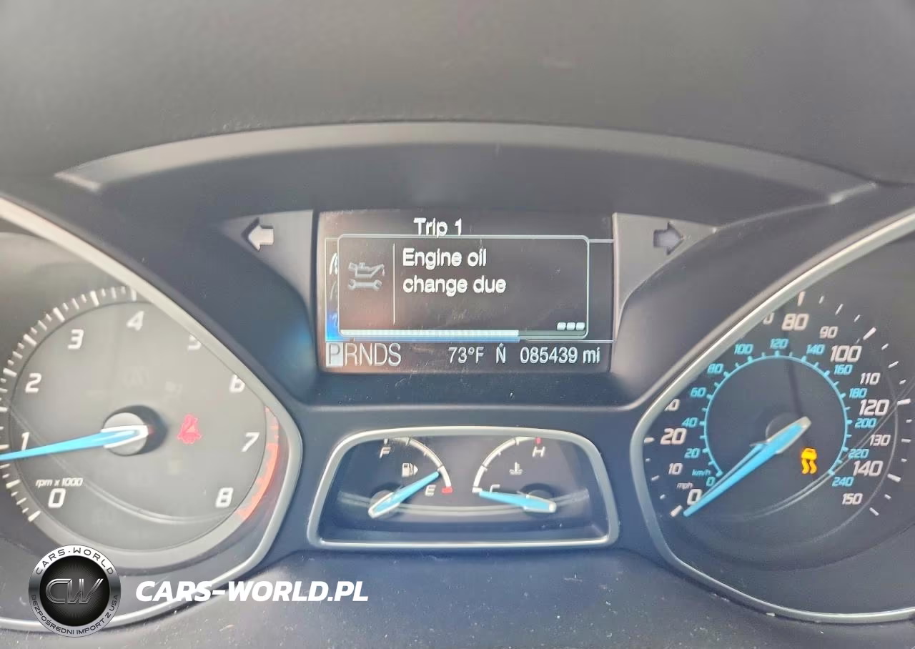 2012 Ford Focus Titanium VIN:1FAHP3J22CL379270 - 9