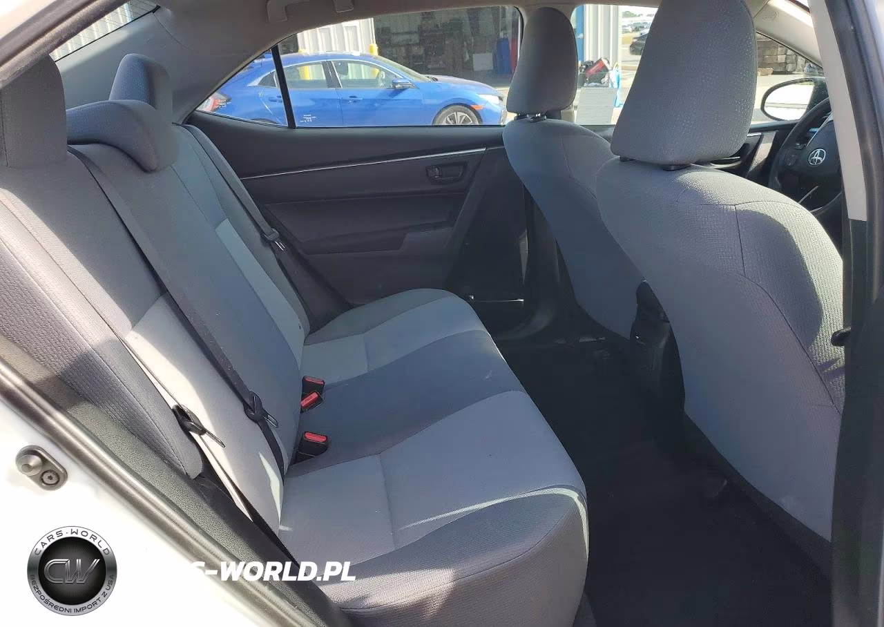 2016 Toyota Corolla L VIN:5YFBURHE1GP399003 - 10