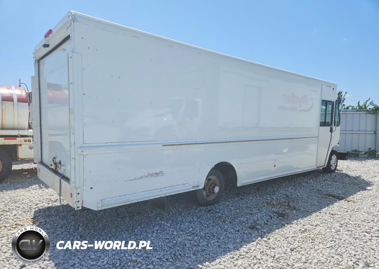 2018 Ford F59 Delivery Van VIN:1F66F5KY0J0A08242 - 3