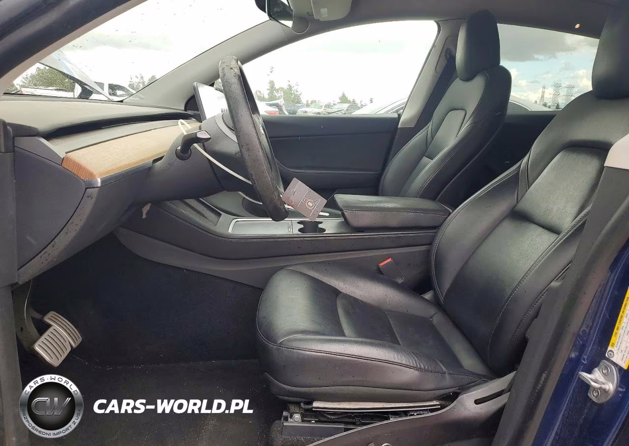 2022 Tesla Model Y VIN:7SAYGDEF1NF382134 - 7