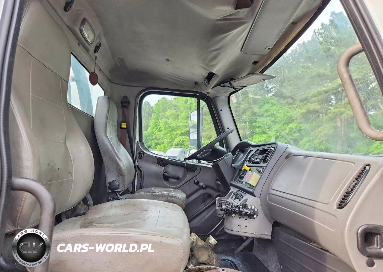 2016 Freightliner Business Class M2 Tank Truck VIN:1FVHCYCYXGHHK2878 - 5