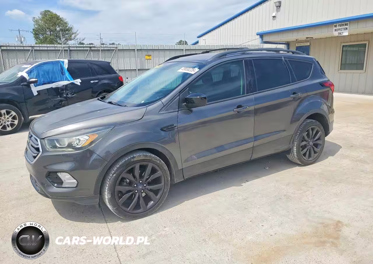 2019 Ford Escape Se