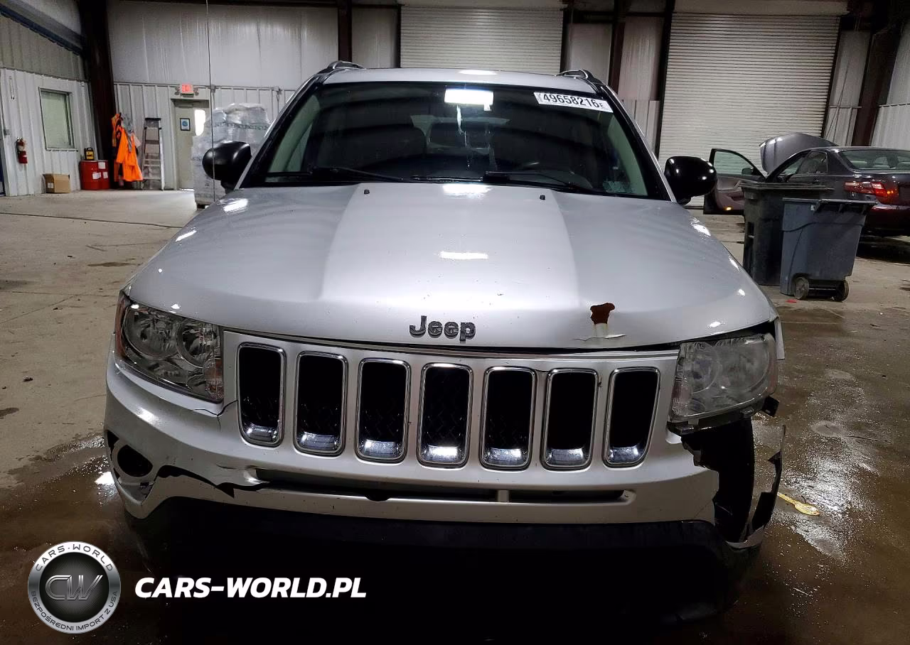 2012 Jeep Compass Latitude VIN:1C4NJDEB4CD662293 - 5