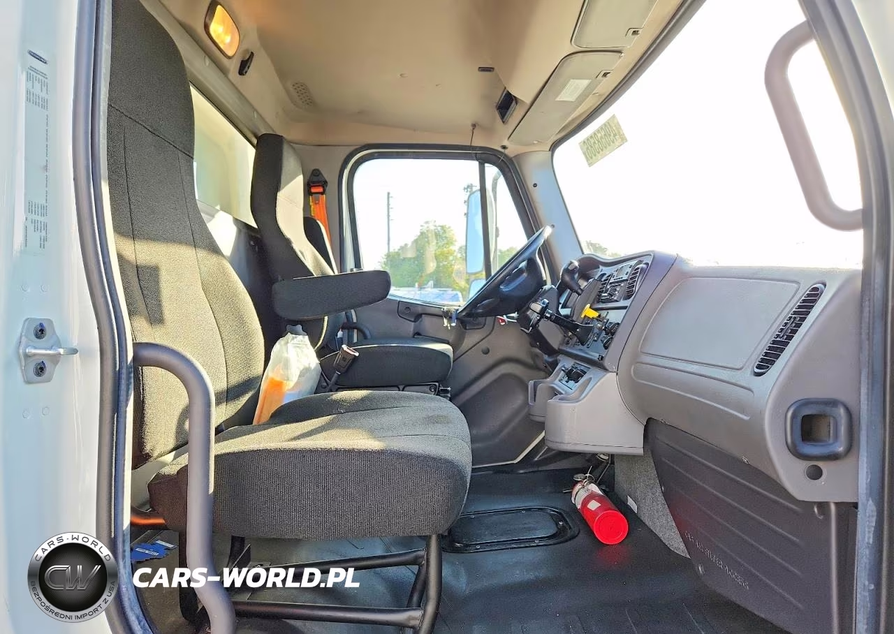 2020 Freightliner Business Class M2 Refrigerated Box Truck VIN:3ALACXFB2LDMD2548 - 5