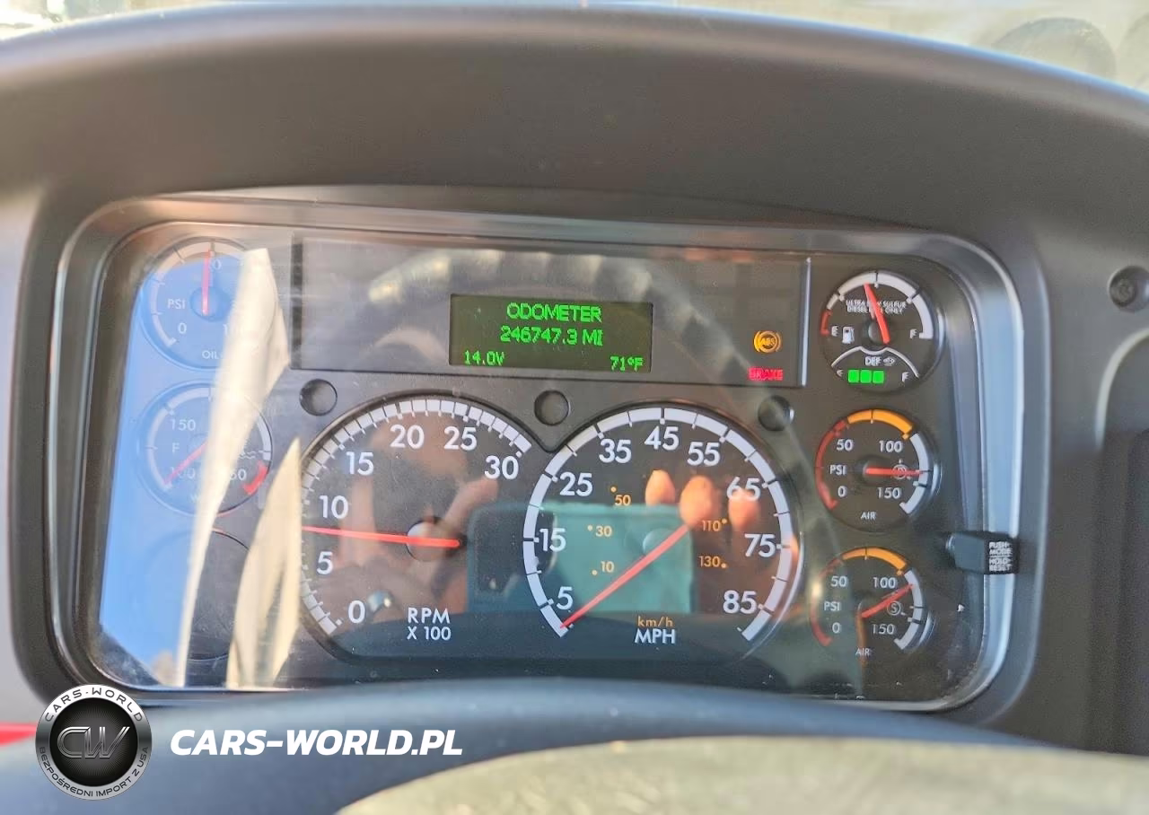 2020 Freightliner Business Class M2 Refrigerated Box Truck VIN:3ALACXFB2LDMD2548 - 8