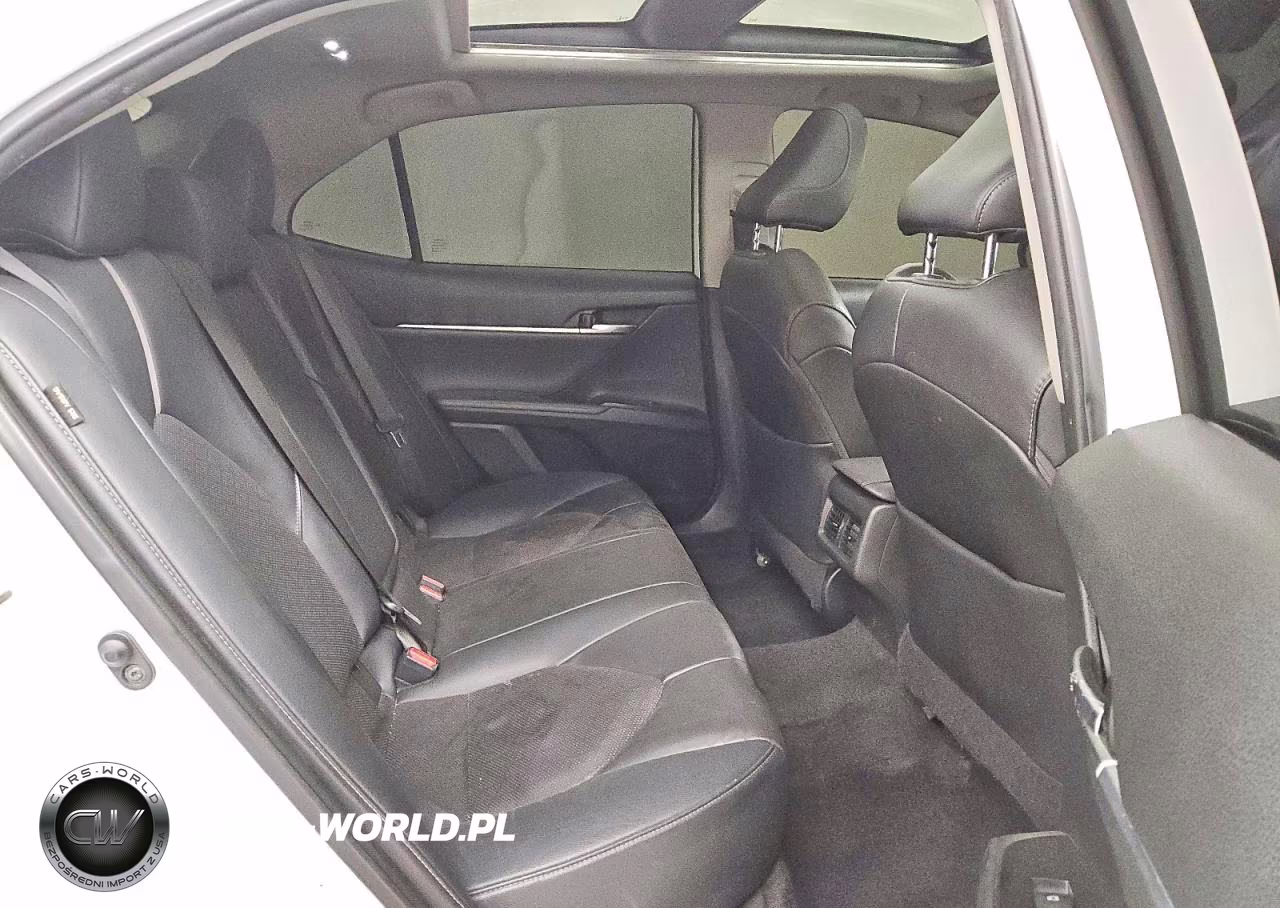 2020 Toyota Camry Xse VIN:4T1K61AK8LU893668 - 10