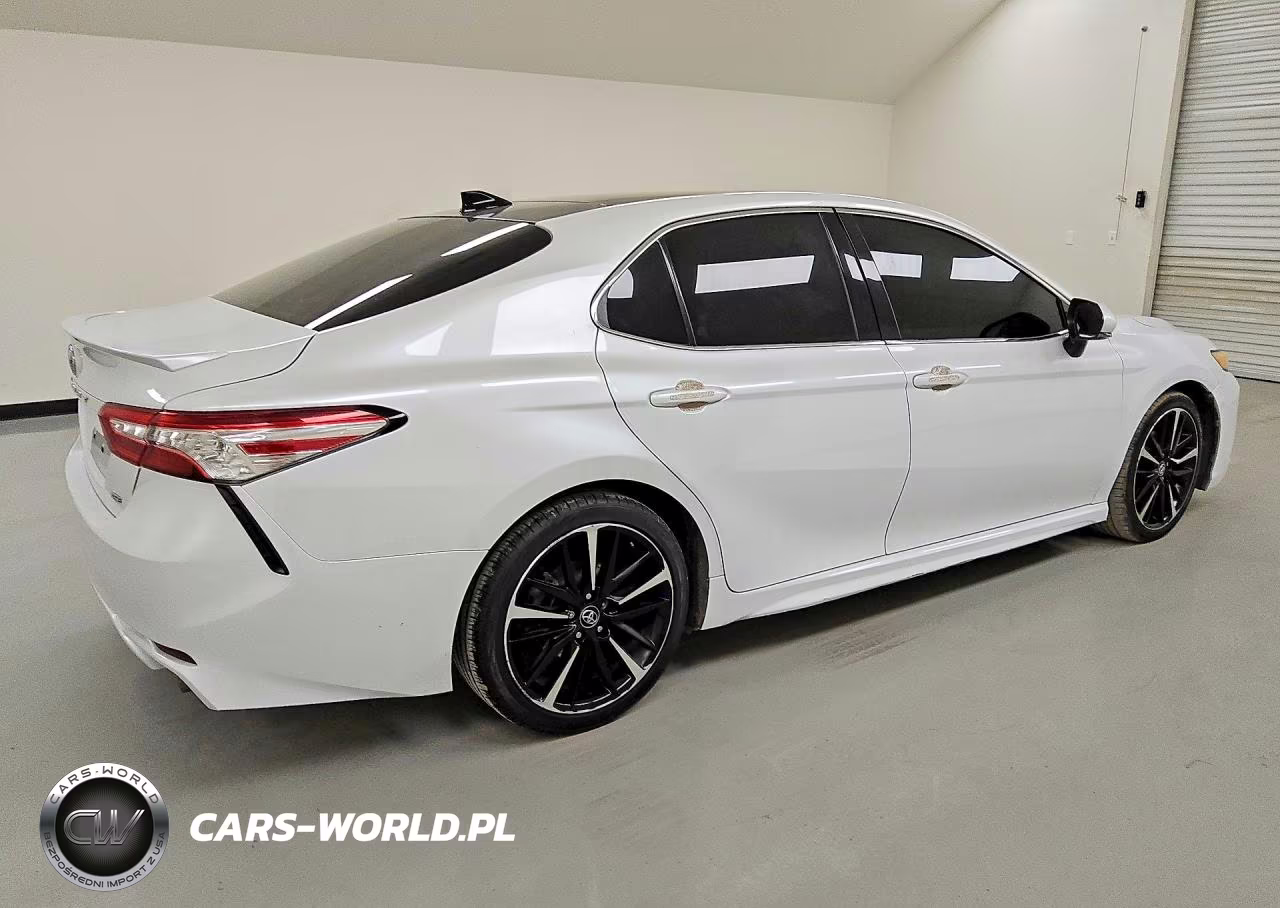 2020 Toyota Camry Xse VIN:4T1K61AK8LU893668 - 3