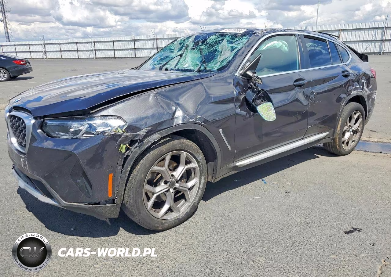 2023 BMW X4 xDrive30I
