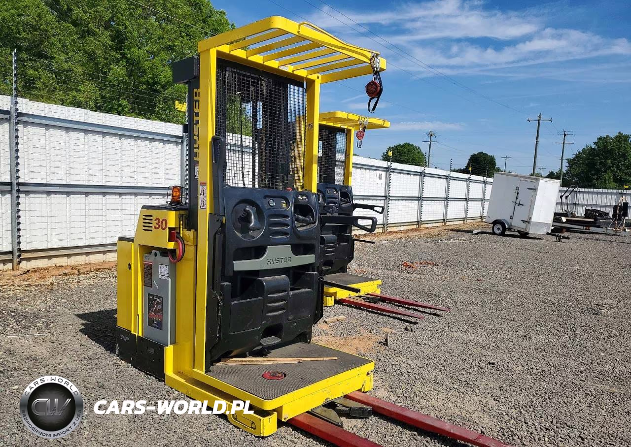 2000 Hyster Order Picker Forklift VIN:G118N01678Z - 3