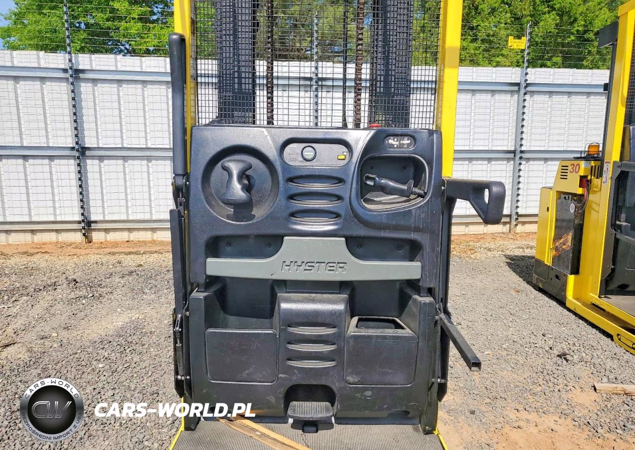 2000 Hyster Order Picker Forklift VIN:G118N01678Z - 5