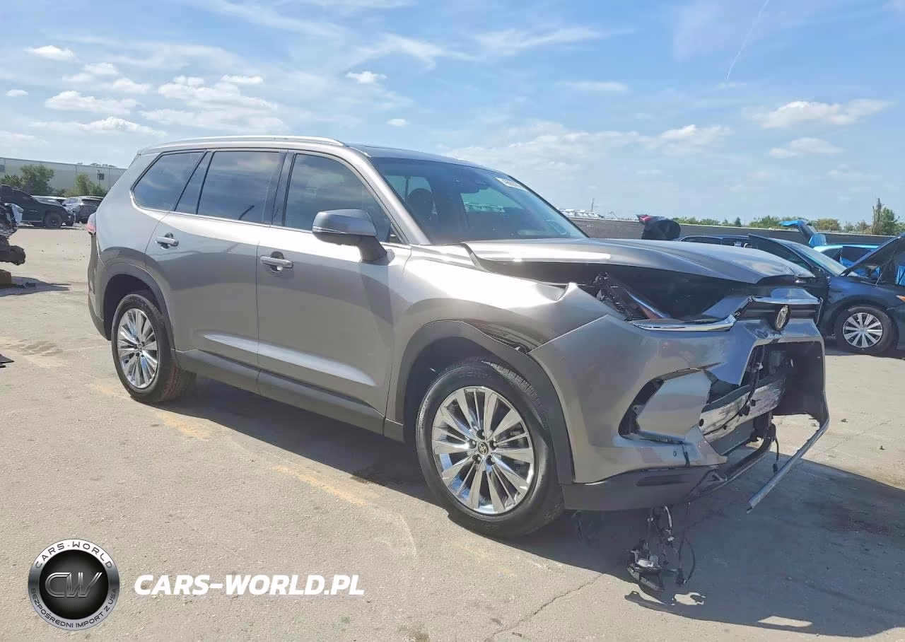 2026 Toyota Grand Highlander Platinum VIN:5TDAAAB58TS113812 - 4
