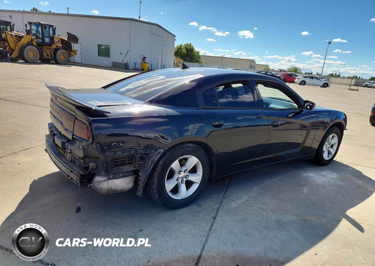 2013 Dodge Charger Se VIN:2C3CDXBG1DH609981 - 3