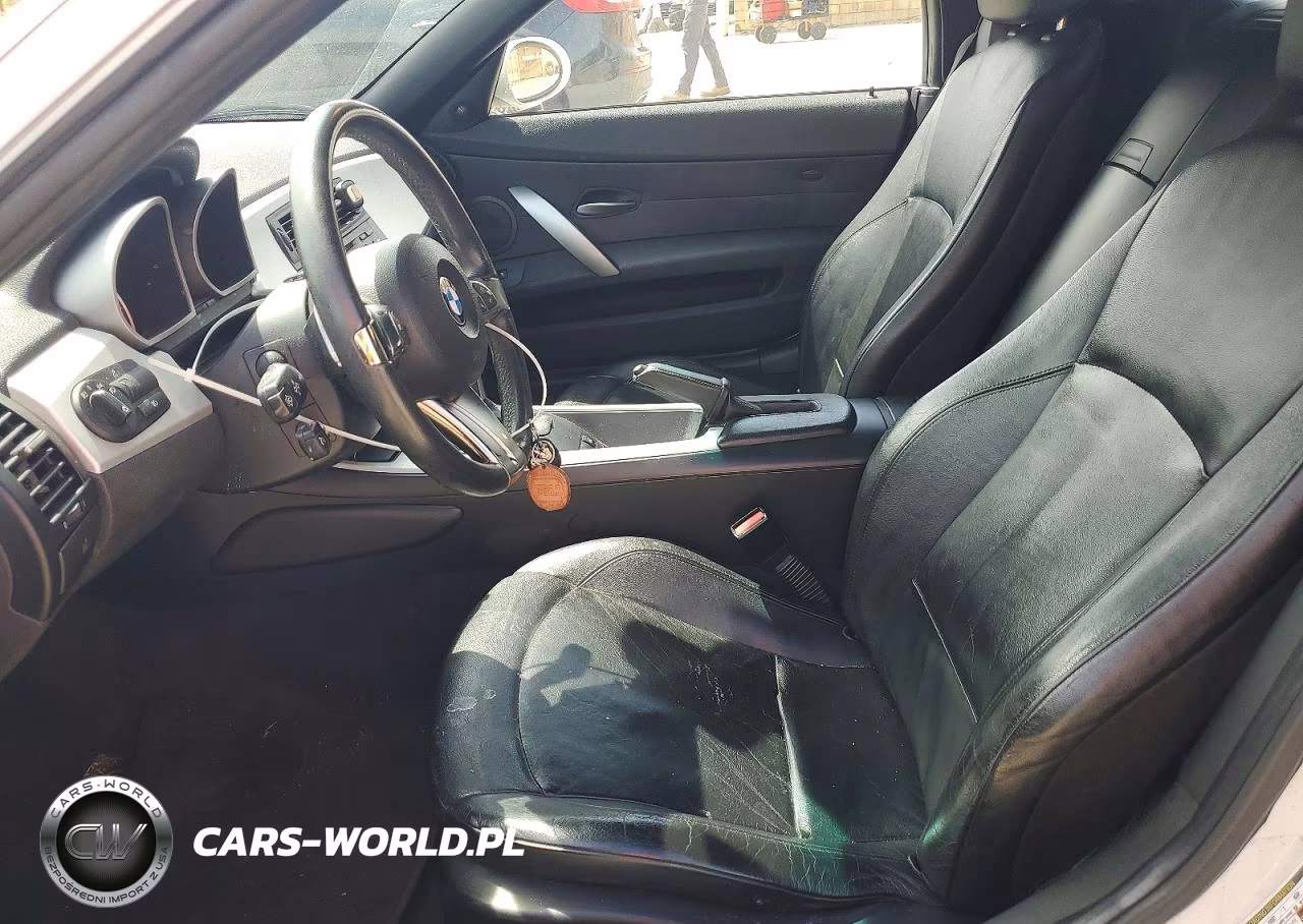 2007 BMW Z4 3.0 VIN:4USBU33597LW72759 - 7