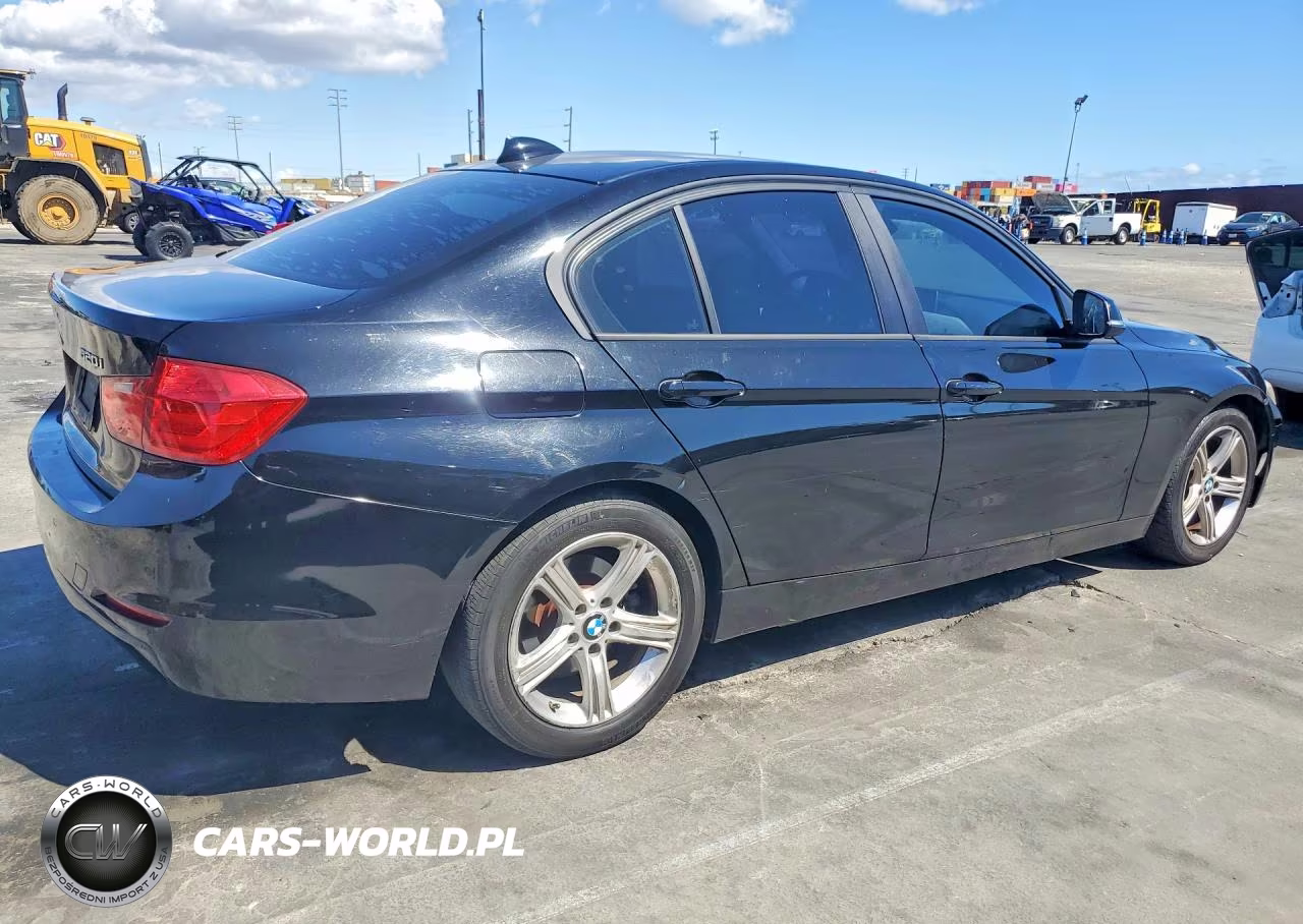 2015 BMW 320 I VIN:WBA3B1C57FK138374 - 3