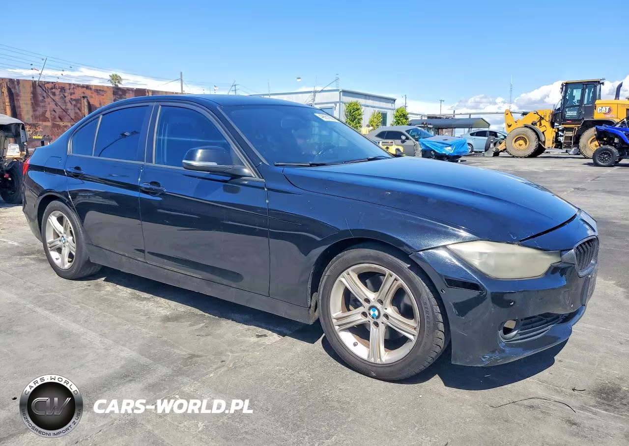 2015 BMW 320 I VIN:WBA3B1C57FK138374 - 4