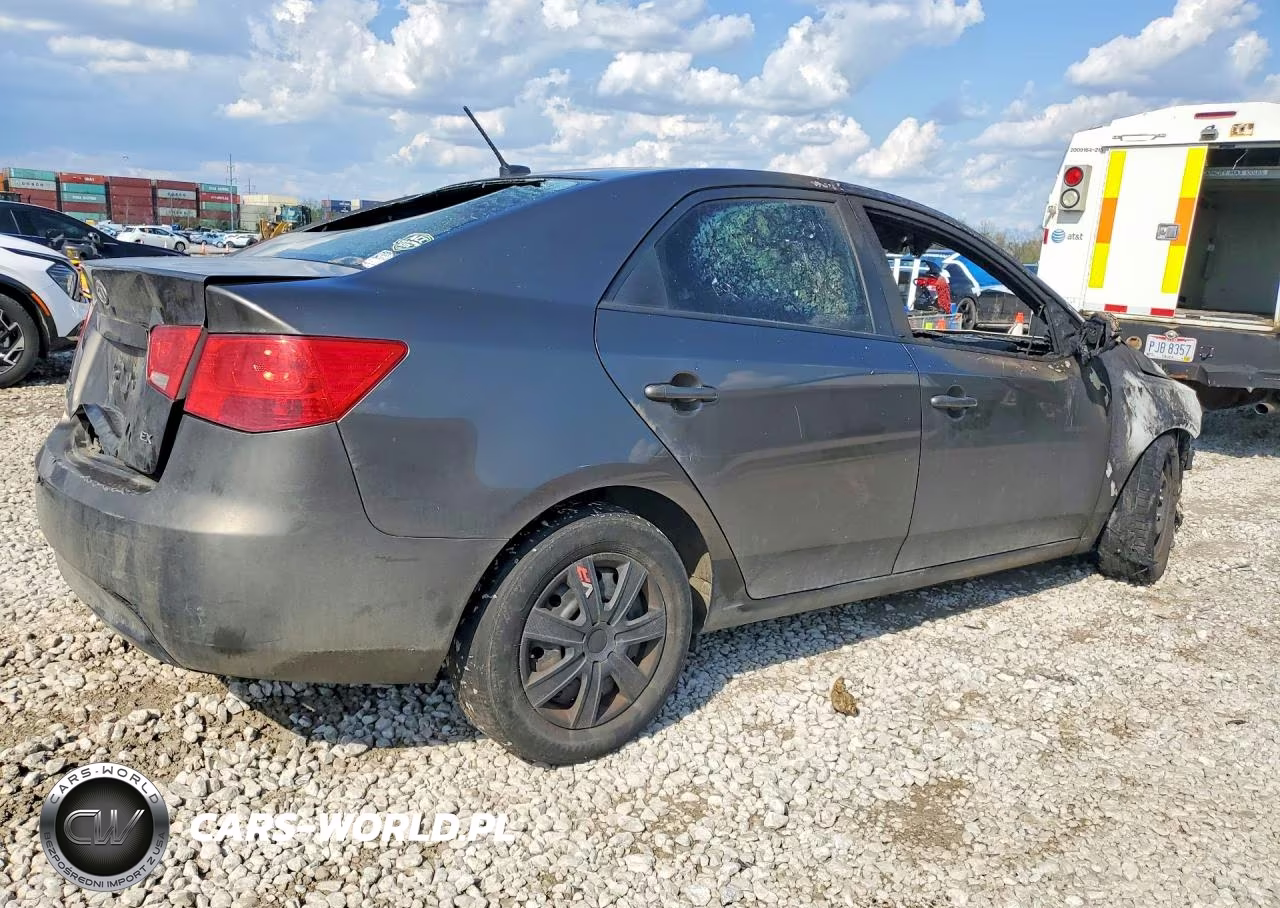 2011 Kia Forte Ex VIN:KNAFU4A28B5425328 - 3