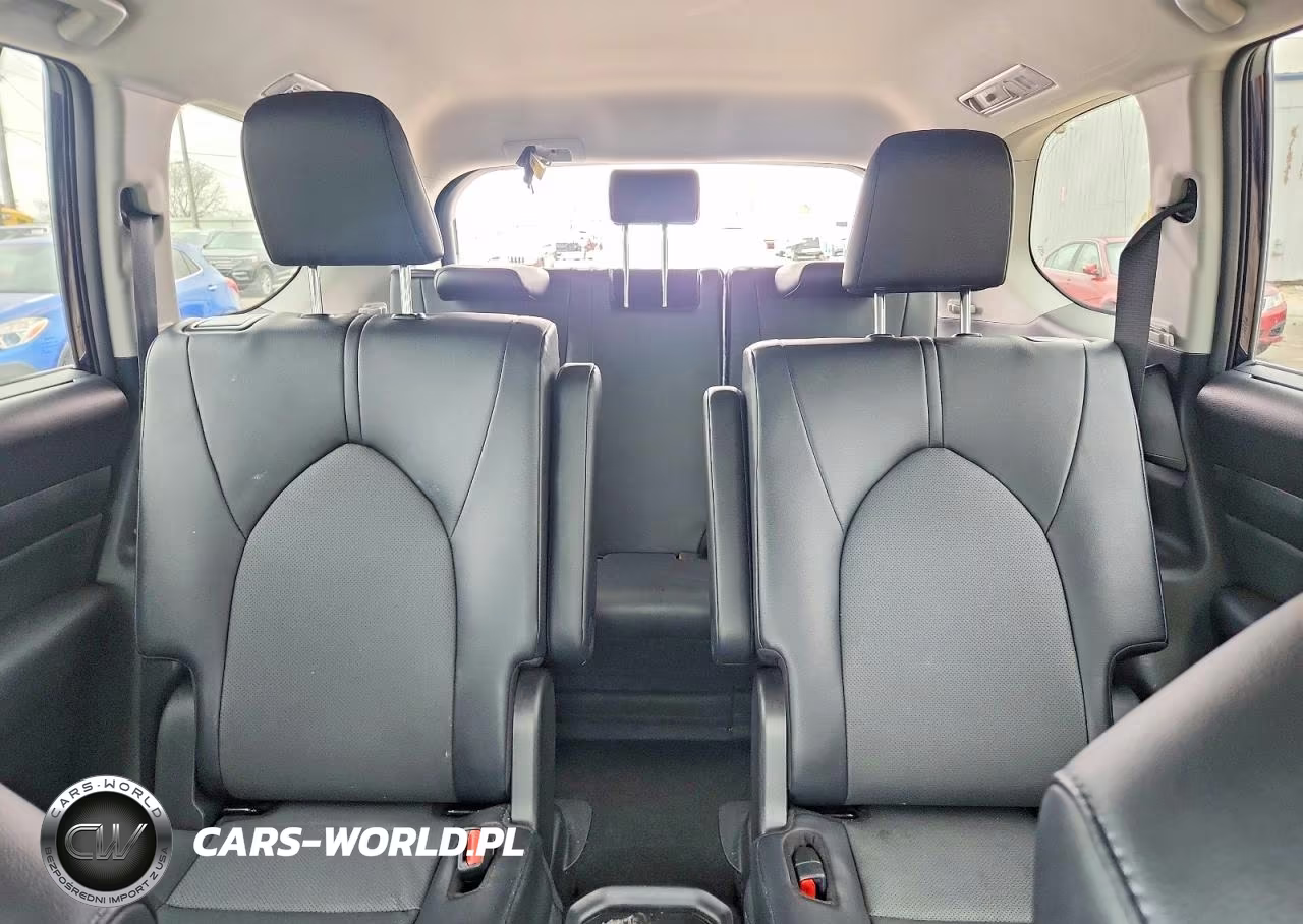 2024 Toyota Grand Highlander Xle VIN:5TDAAAB54RS066836 - 10