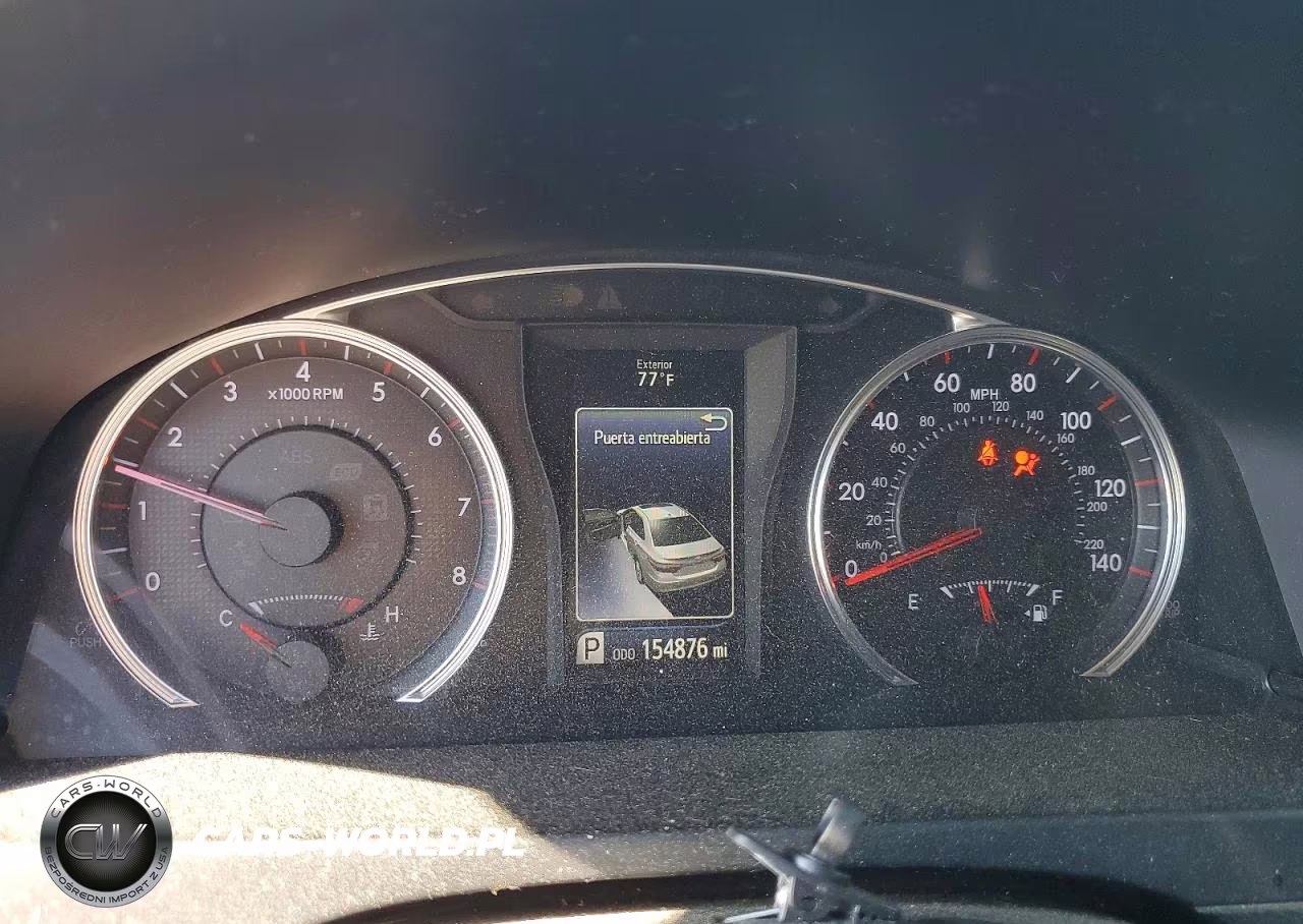 2015 Toyota Camry Se VIN:4T1BF1FK9FU056330 - 9