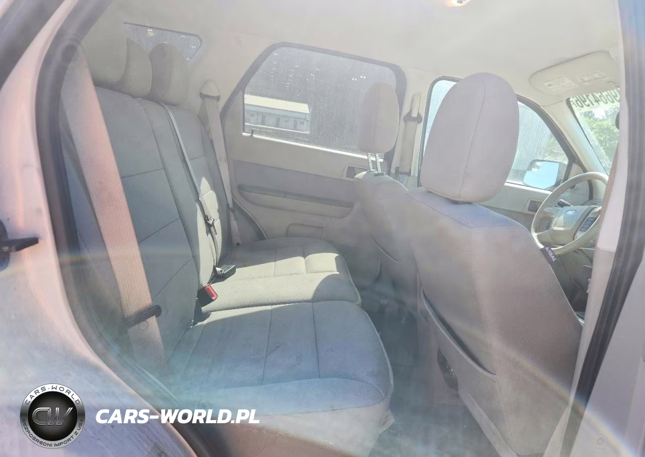 2012 Ford Escape Xlt VIN:1FMCU0D7XCKC36636 - 11