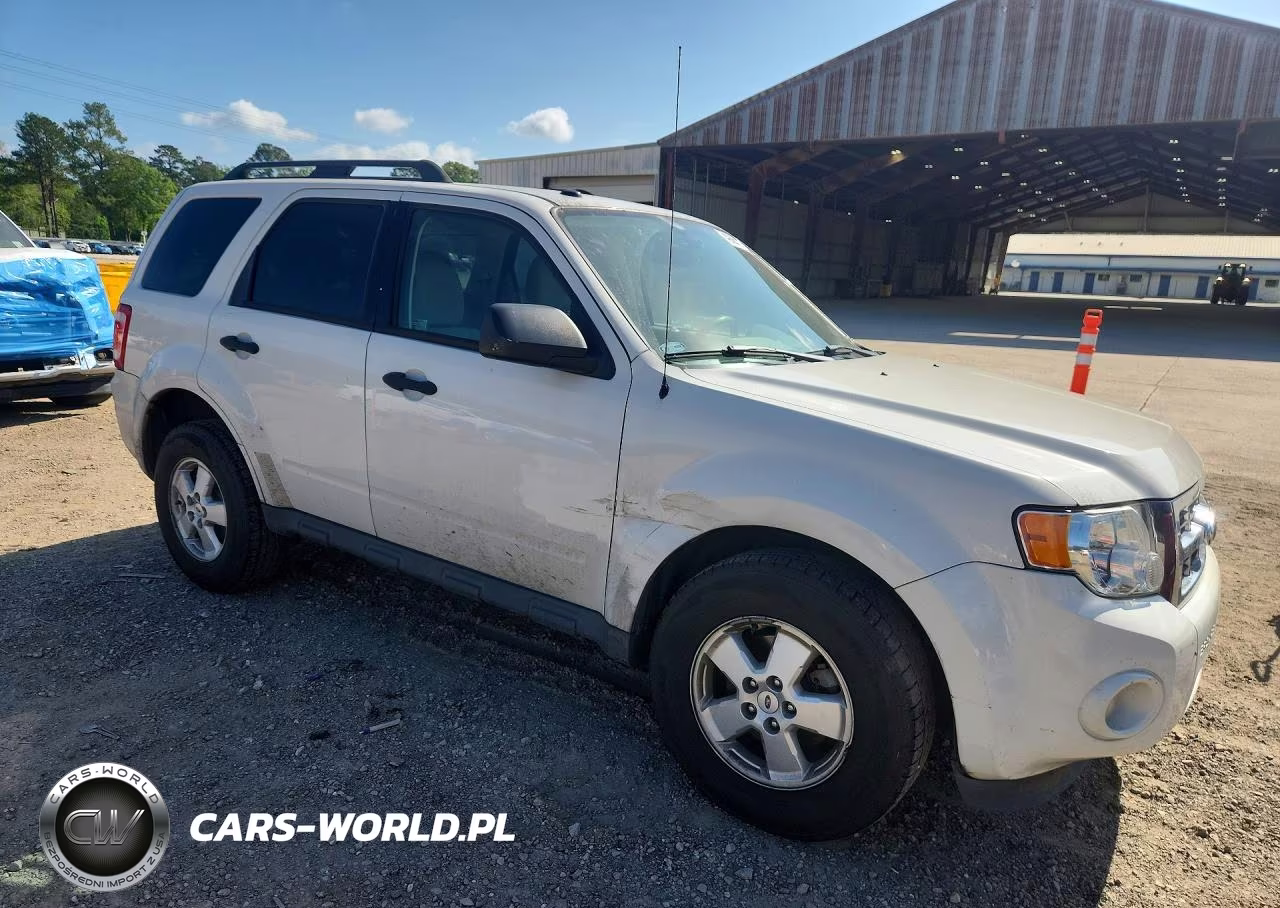 2012 Ford Escape Xlt VIN:1FMCU0D7XCKC36636 - 4