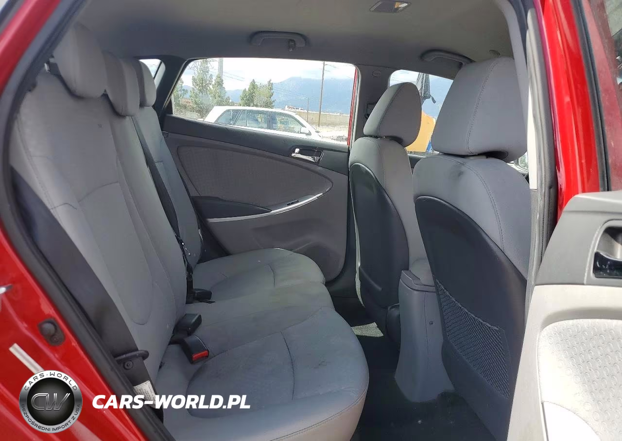 2013 Hyundai Accent Se VIN:KMHCU5AE4DU062360 - 10