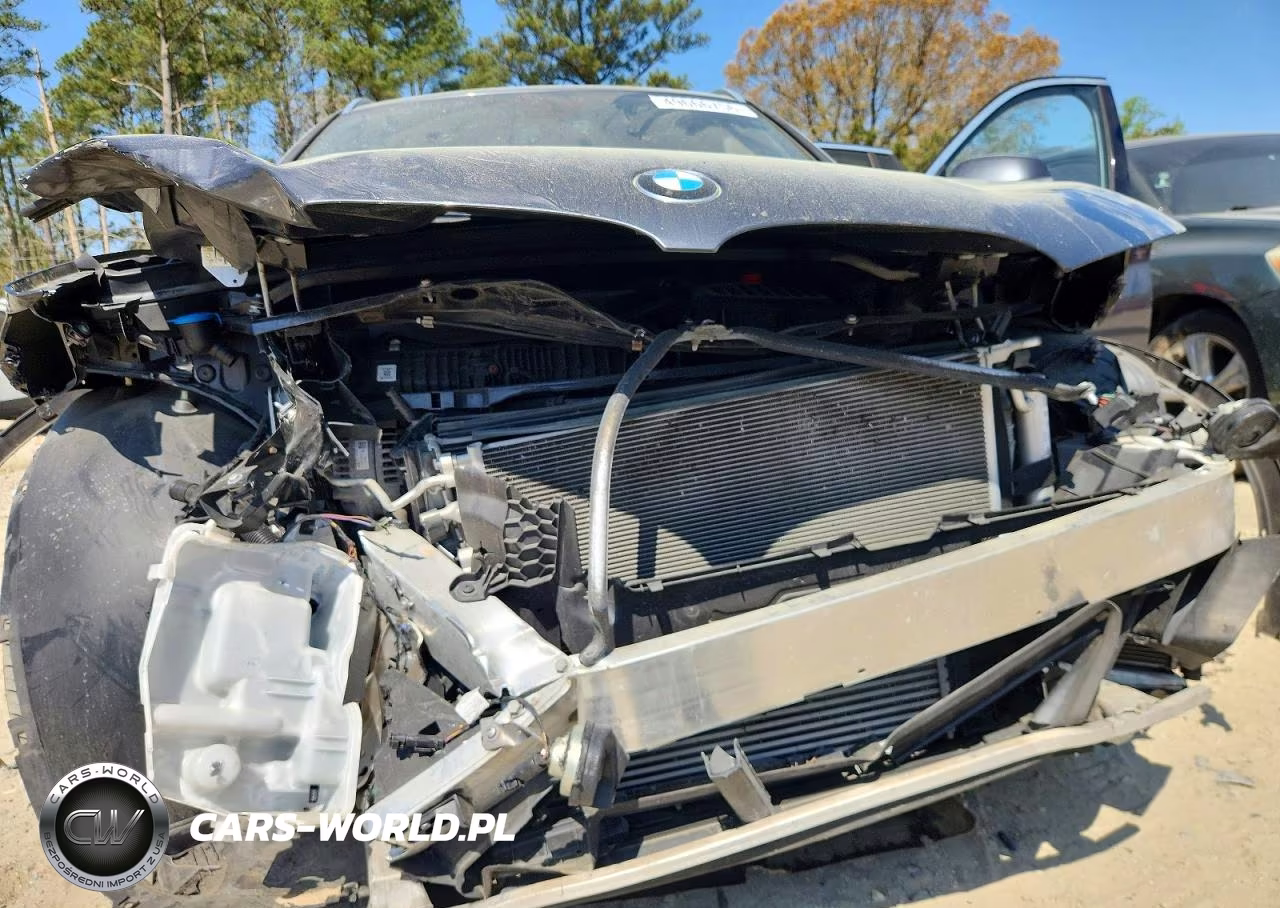 2018 BMW X1 xDrive28I VIN:WBXHT3C34J5L33343 - 12