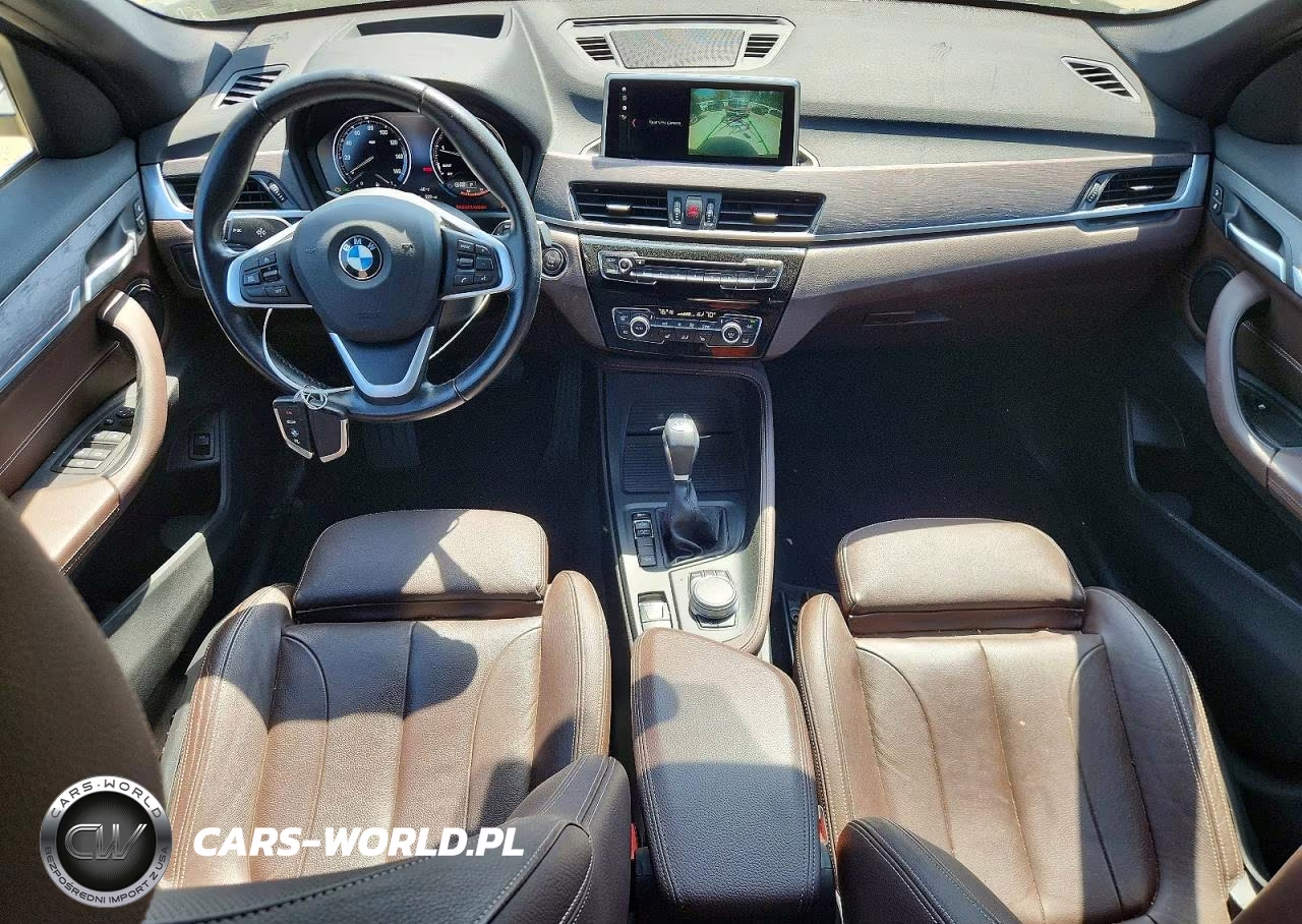 2018 BMW X1 xDrive28I VIN:WBXHT3C34J5L33343 - 8