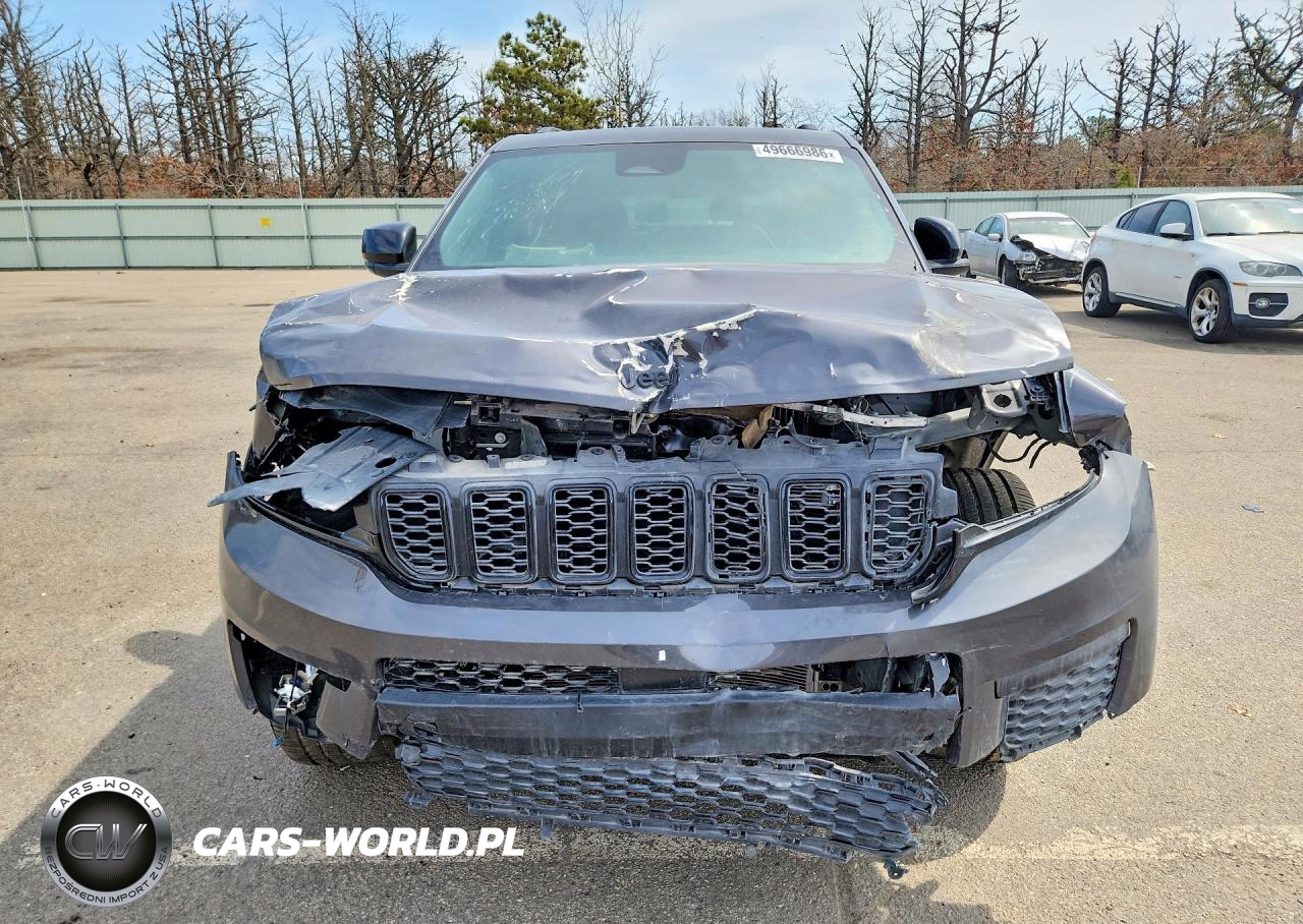 2025 Jeep Grand Cherokee L Laredo VIN:1C4RJKAG4S8655777 - 5