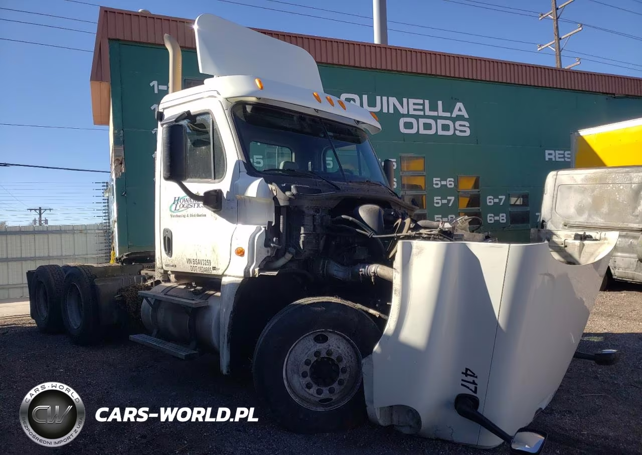 2011 Freightliner Cascadia 125 Semi Truck