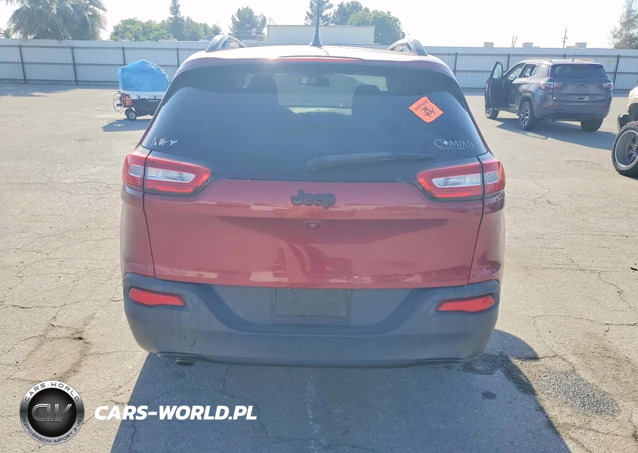 2016 Jeep Cherokee Sport VIN:1C4PJLAB9GW312094 - 6