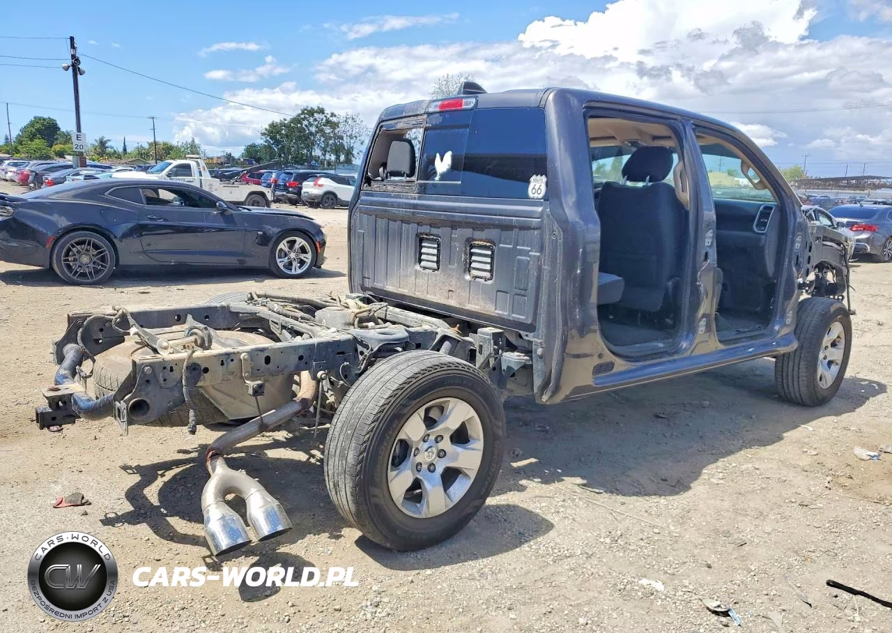 2020 Ram 1500 Big Horn VIN:1C6RRFFG4LN231258 - 3