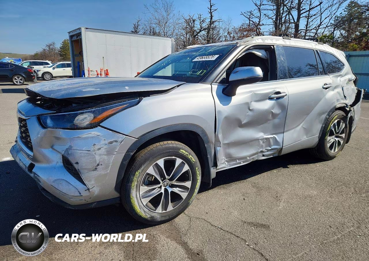 2022 Toyota Highlander Xle