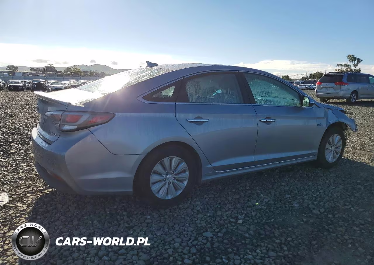 2017 Hyundai Sonata Hybrid Se VIN:KMHE24L1XHA046724 - 3